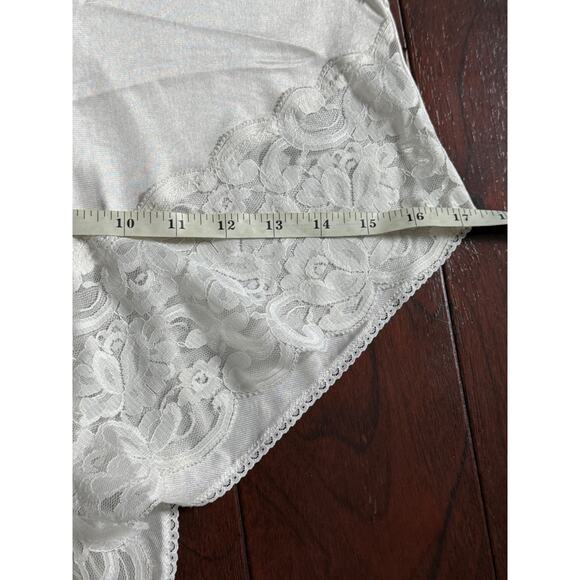 Vintage Interludes by CIRA White Lace Satin Teddy Bodysuit Lingerie Medium - Picture 13 of 16